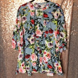 Floral Shift Dress in grey by Umgee